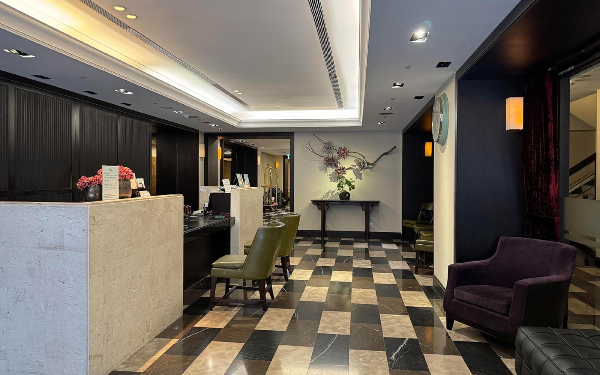 53 Hotel Тайчжун Экстерьер фото